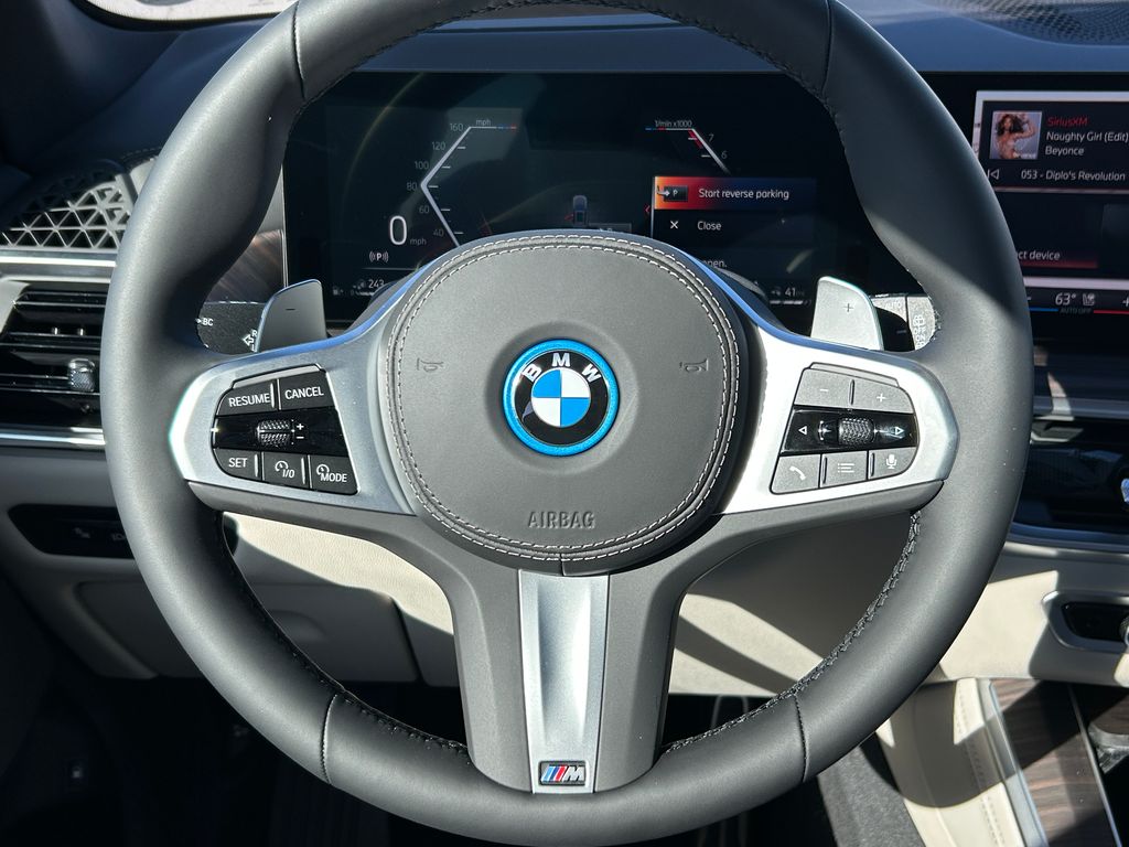 2026 BMW X5 xDrive50e 18