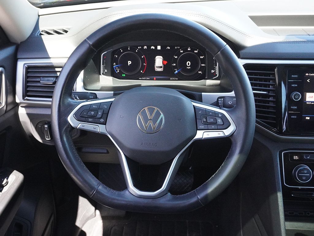 Used 2021 Black Volkswagen 2.0T SEL Premium image 48