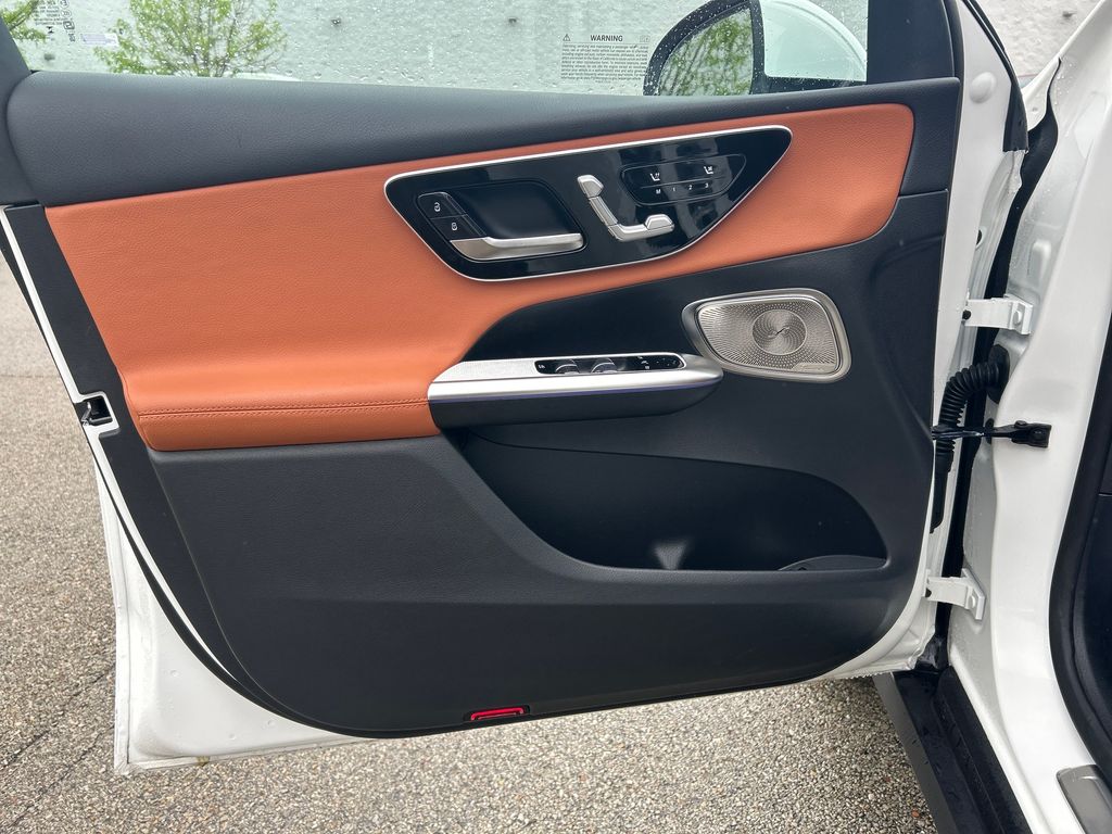 2026 Mercedes-Benz GLC GLC 300 - 9
