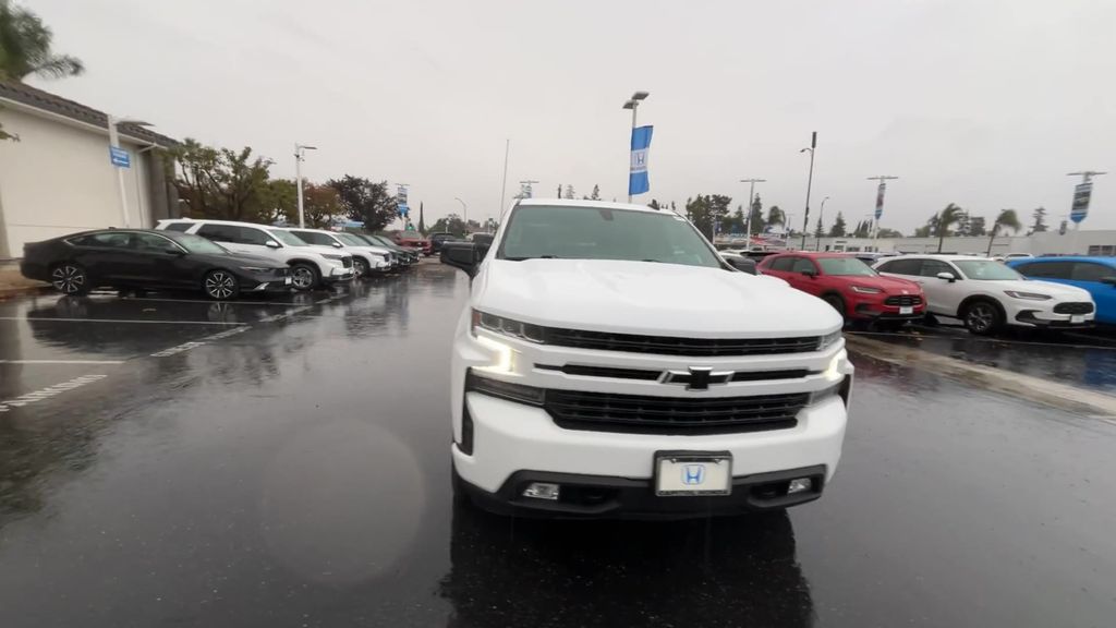 Thumbnail: 2022 Chevrolet Silverado 1500 - 3