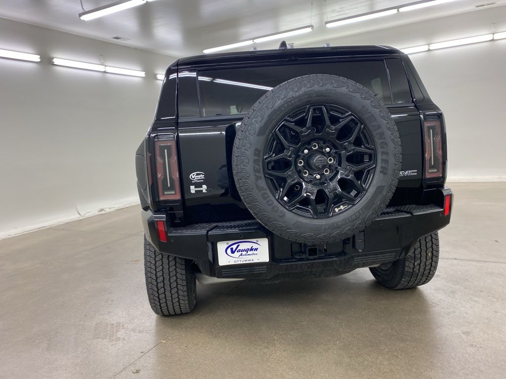 2025 GMC HUMMER EV SUV 2X photo