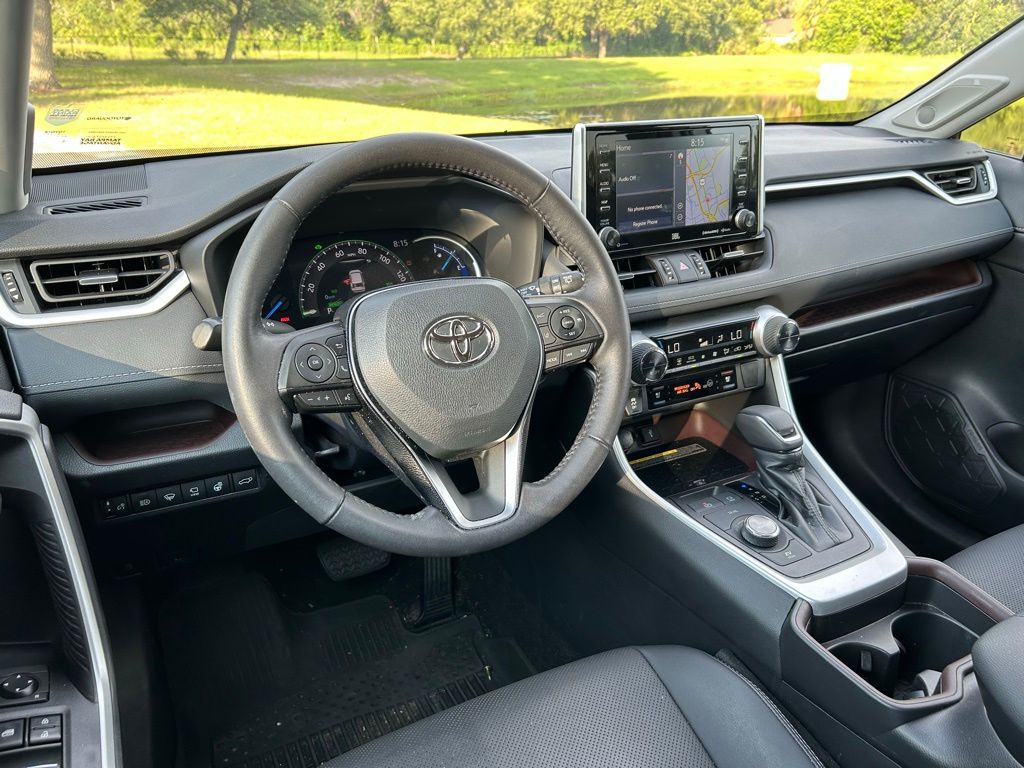 Thumbnail: 2021 Toyota RAV4 - 12