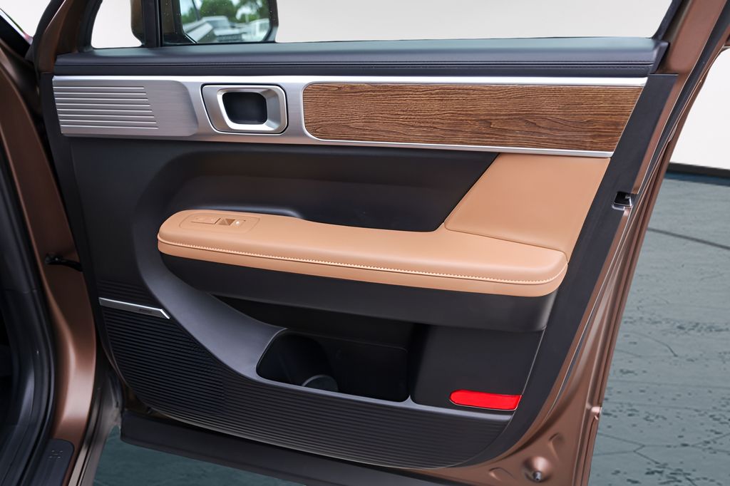 Used Car 2024 Hyundai Santa Fe Hybrid  Limited For Sale Under $40,000 In Austin, Texas