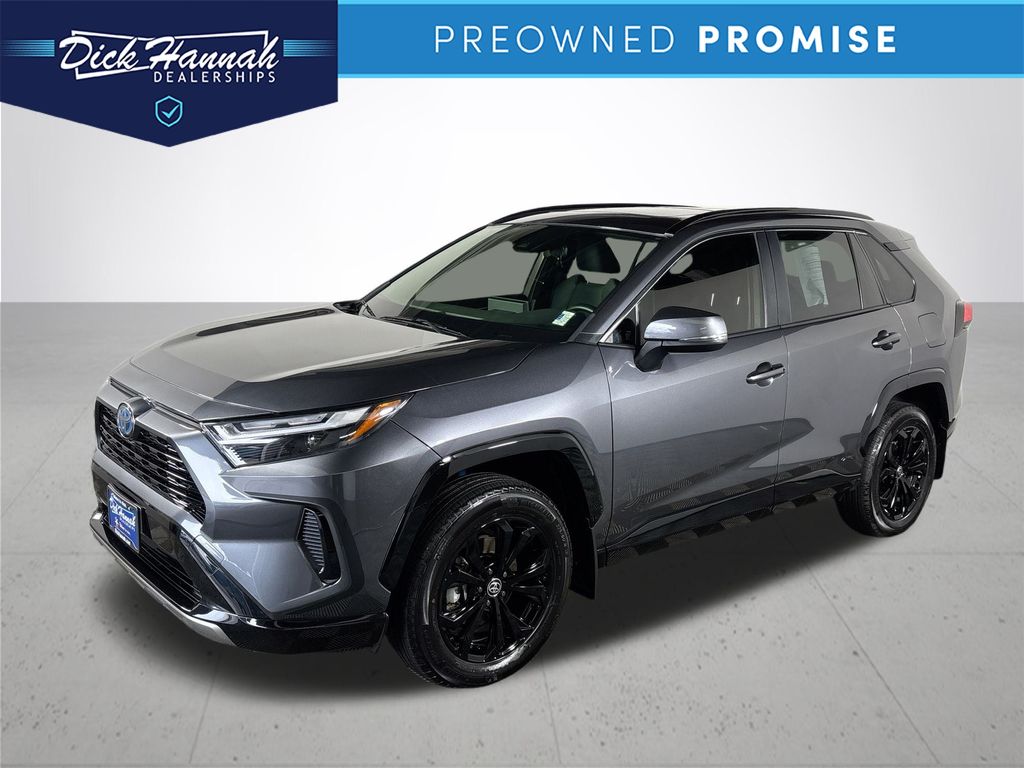 2022 Toyota RAV4 Hybrid SE