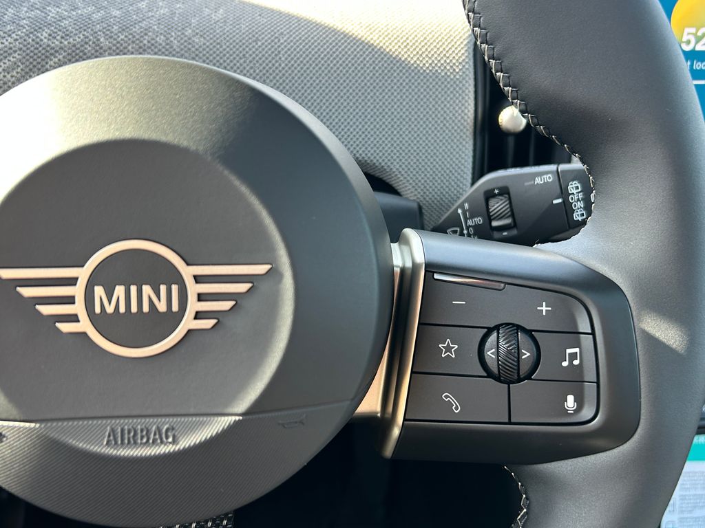 Thumbnail: 2026 MINI Cooper - 20
