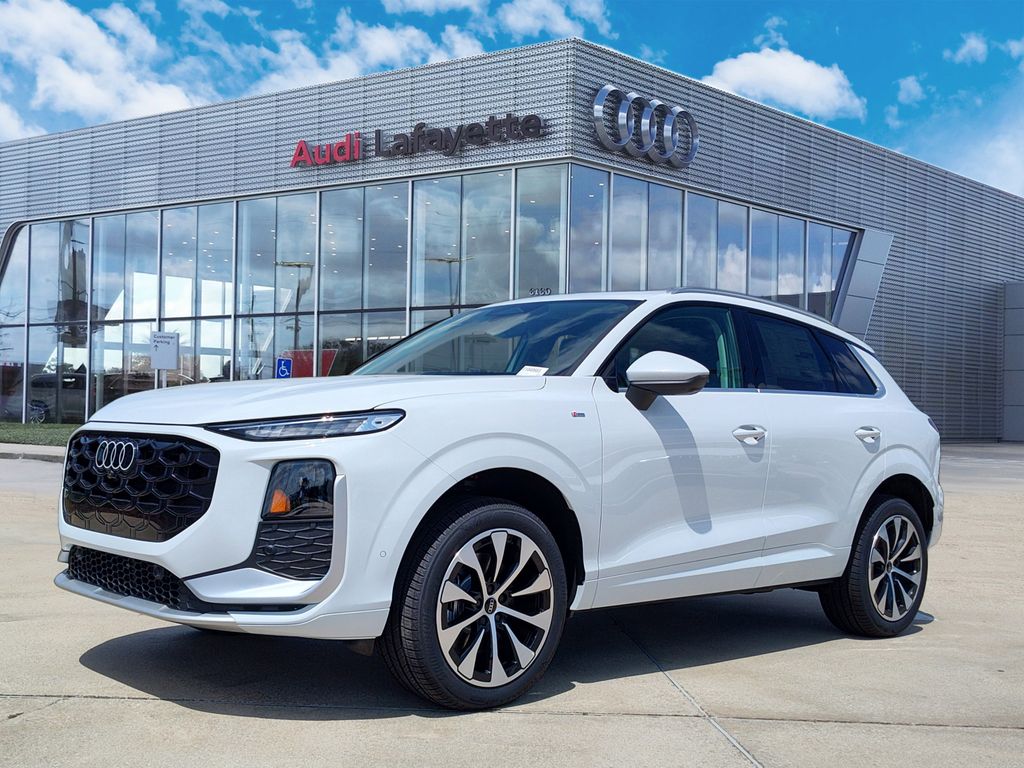 Glacier White Metallic 2026 Audi Q3 quattro S Line TFSI SUV / Crossover All-Wheel Drive 7-Speed Automatic