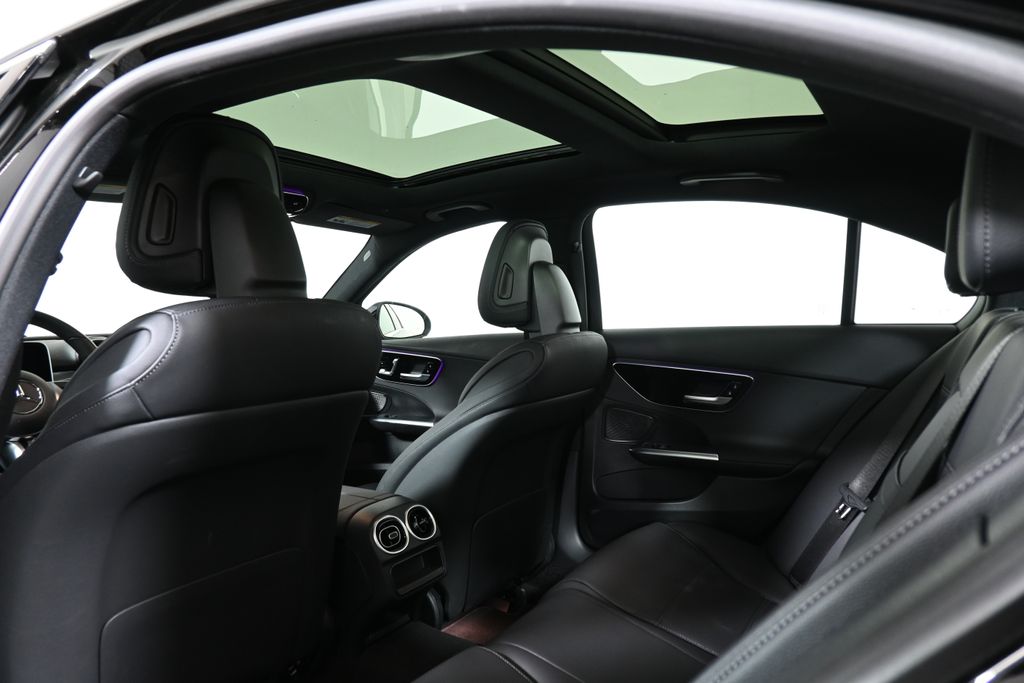 Thumbnail: 2025 Mercedes-Benz C-Class - 30