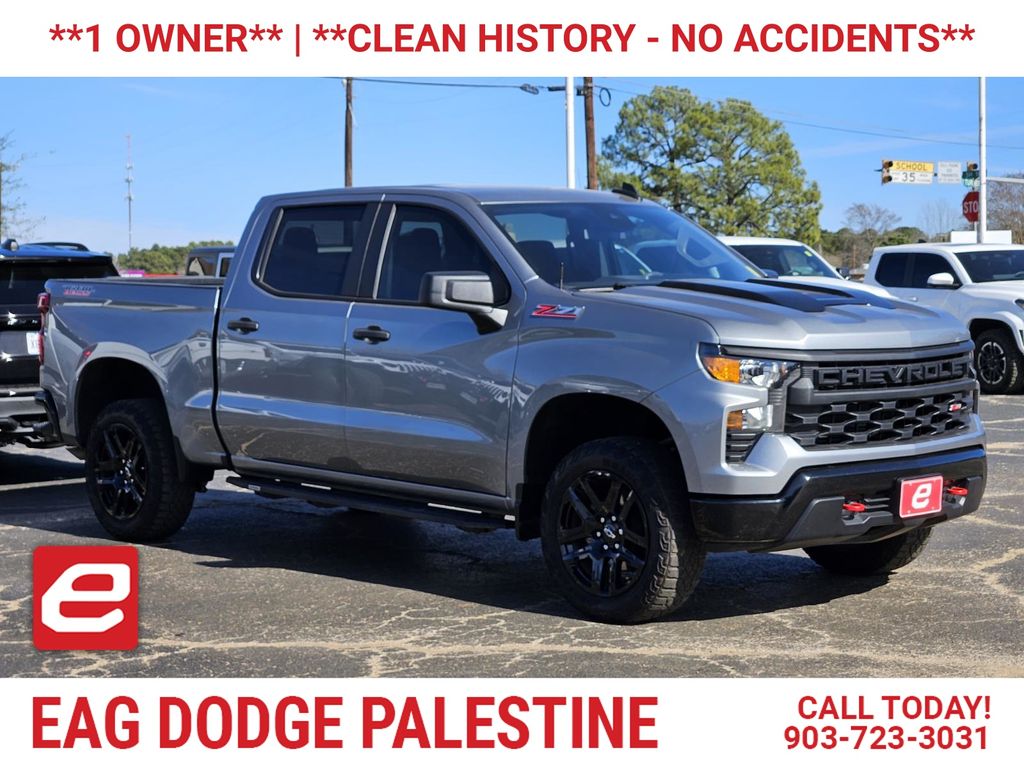 2024 Chevrolet Silverado 1500 Custom Trail Boss Crew Cab 4WD