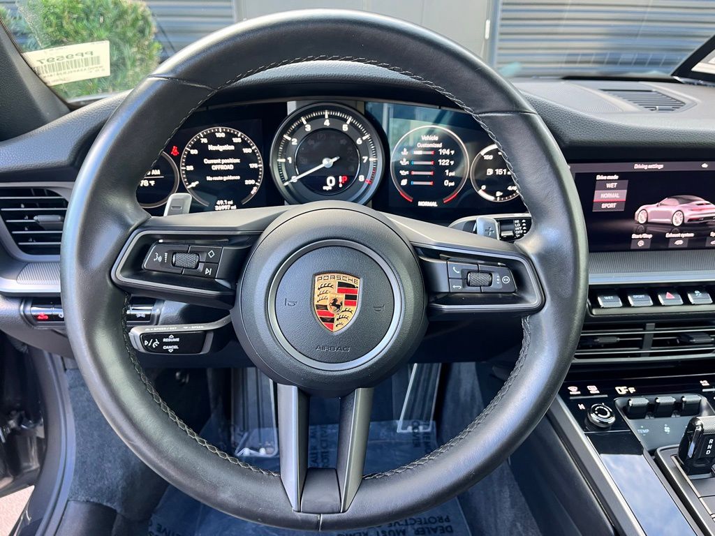 2020 Porsche 911 Carrera 4 11