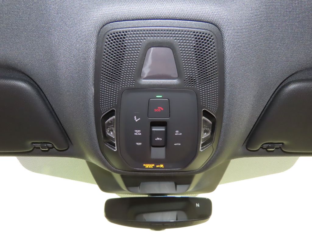 Thumbnail: 2025 Audi SQ5 - 20