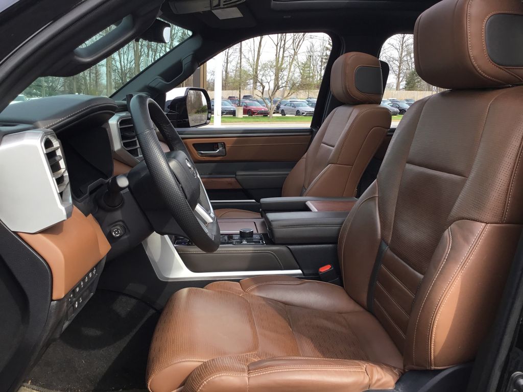 Thumbnail: 2025 Toyota Tundra - 10