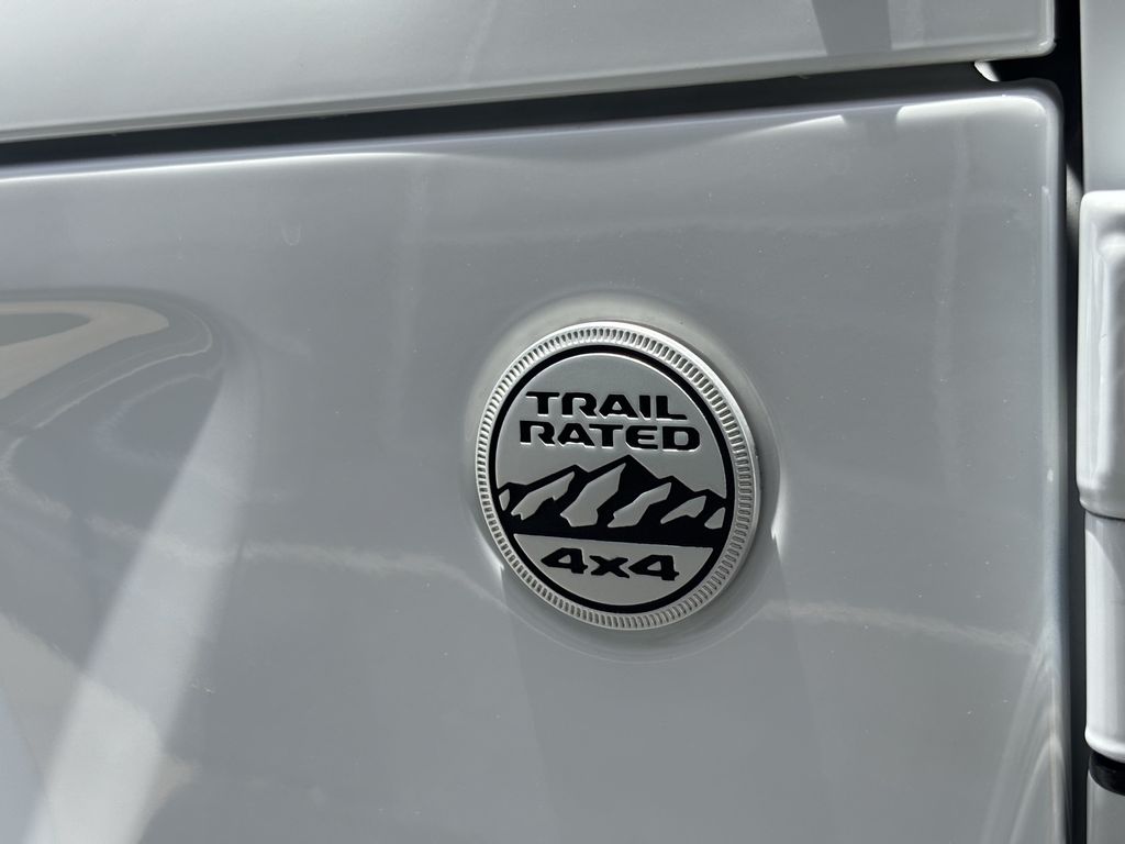 Used 2023 Jeep Wrangler SUV