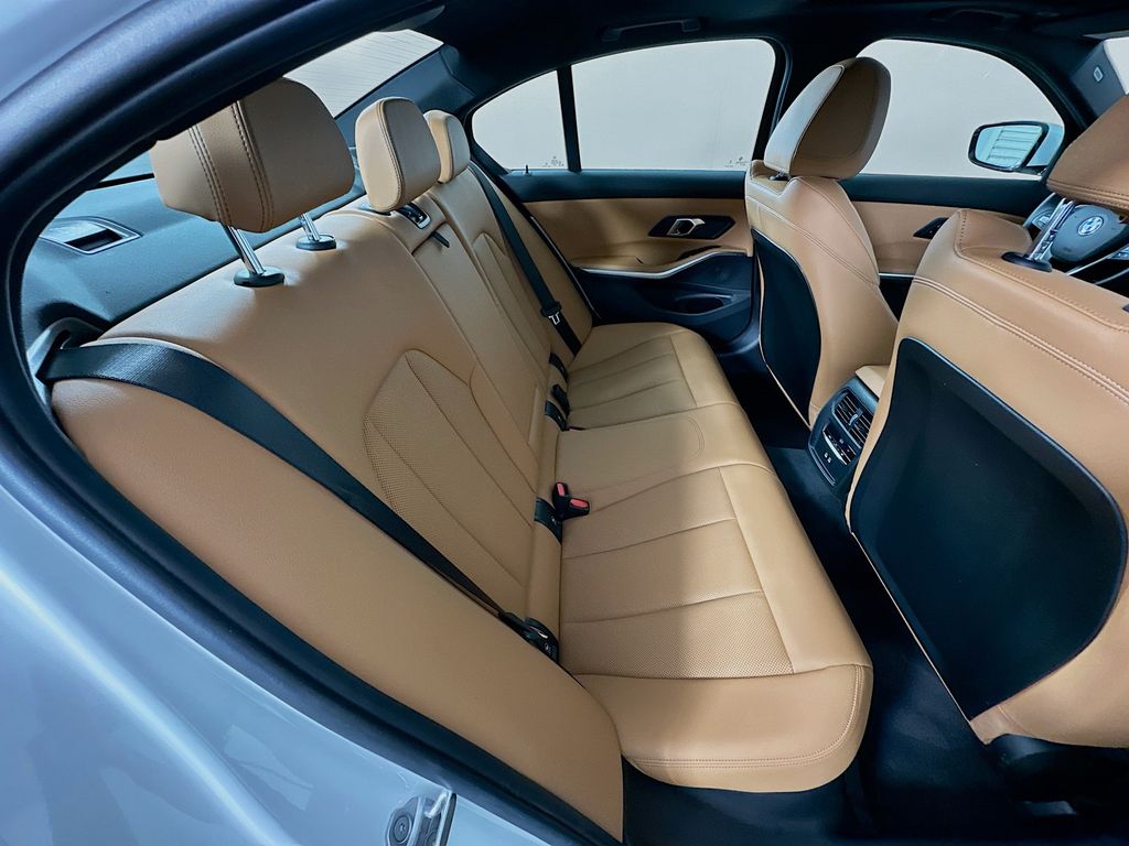2024 BMW 3 Series 330i xDrive 27