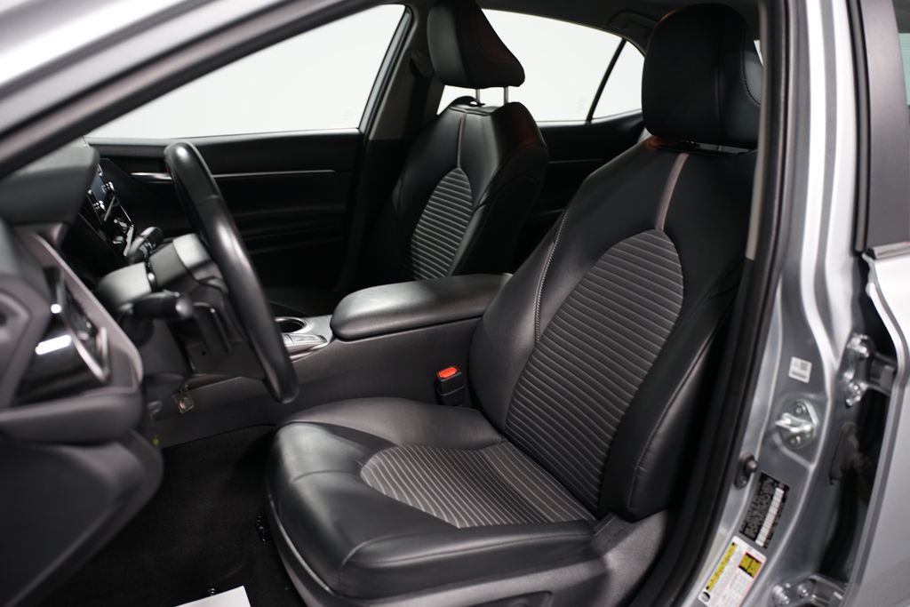 2023 Toyota Camry SE 25
