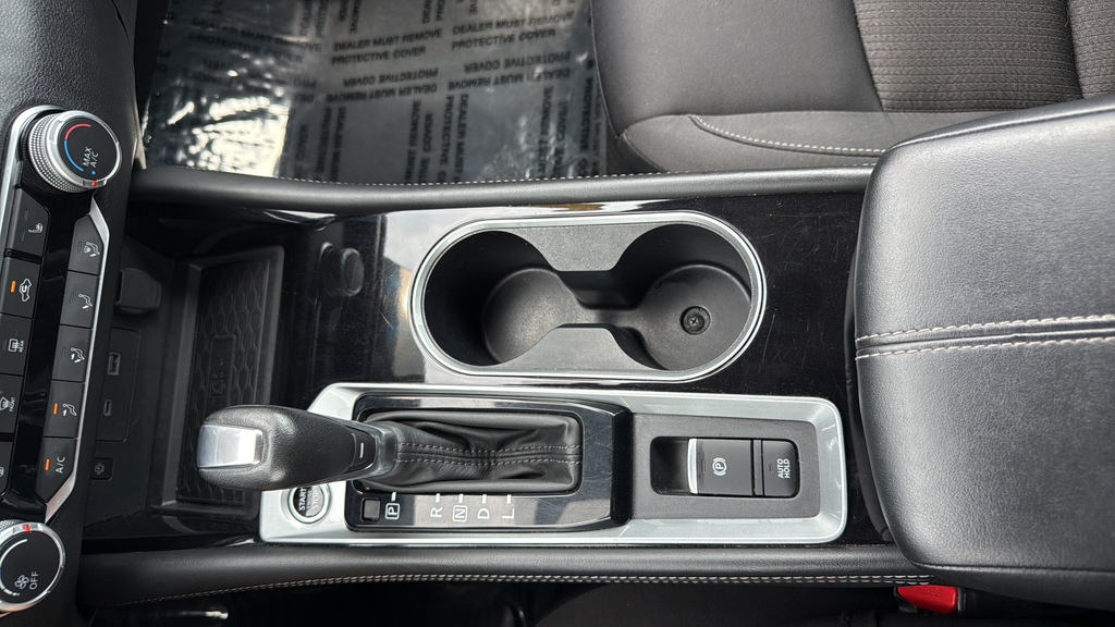 Used 2024 Nissan Altima Sedan