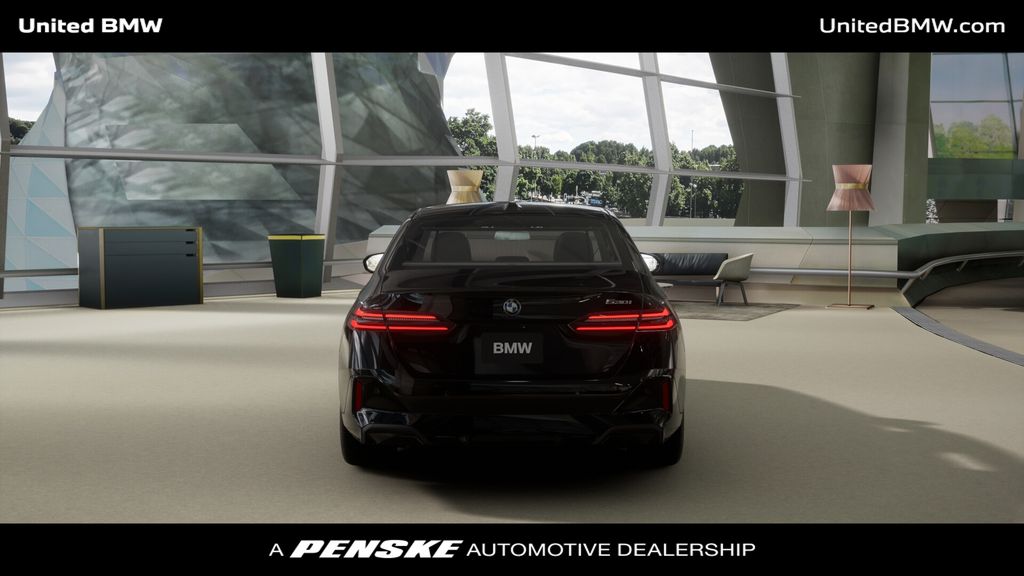 Thumbnail: 2026 BMW 5 Series - 31