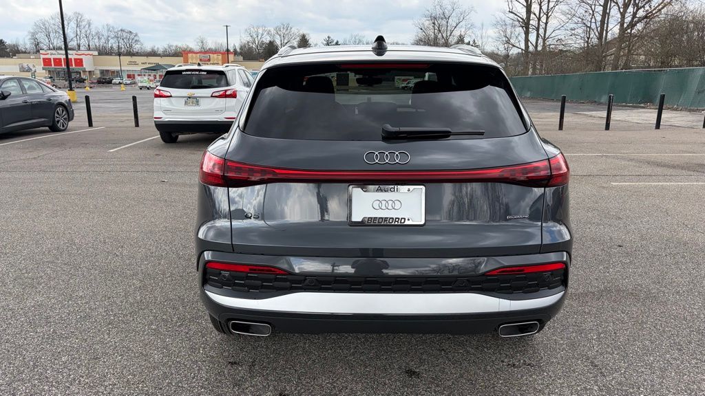 Thumbnail: 2026 Audi Q5 - 5