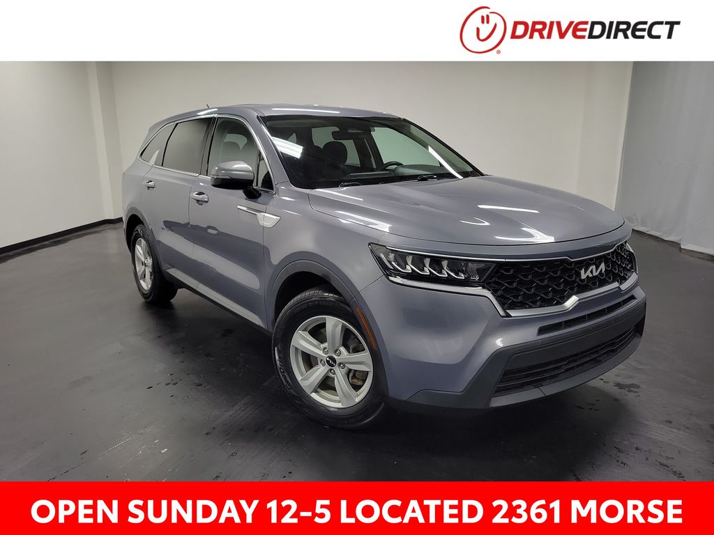 Everlasting Silver 2022 Kia Sorento SUV / Crossover Front-Wheel Drive 8-Speed Automatic