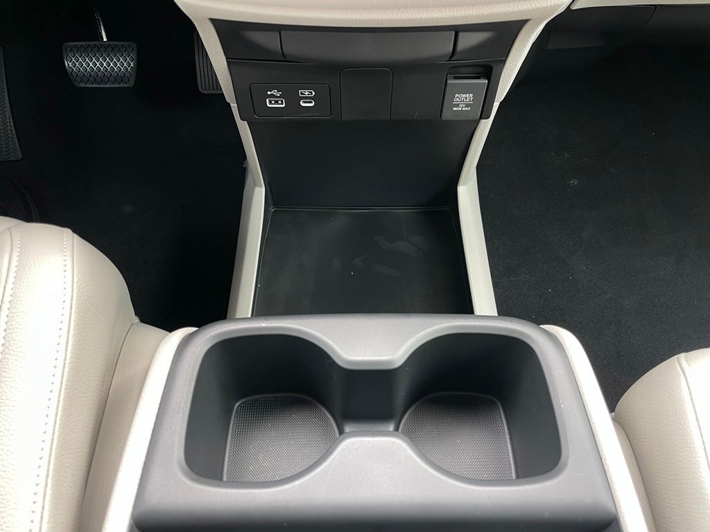 Thumbnail: 2026 Honda Odyssey - 19
