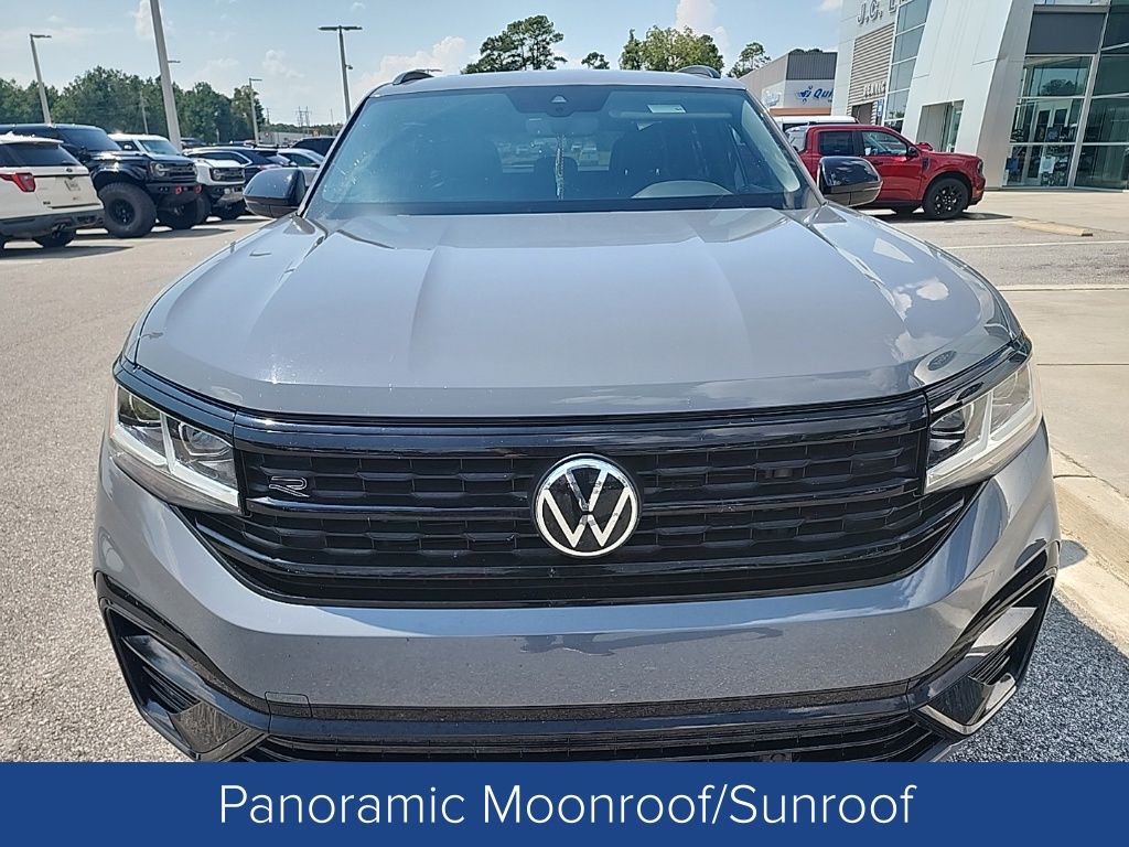 2023 Volkswagen Atlas Cross Sport 2.0T SEL R-Line Black