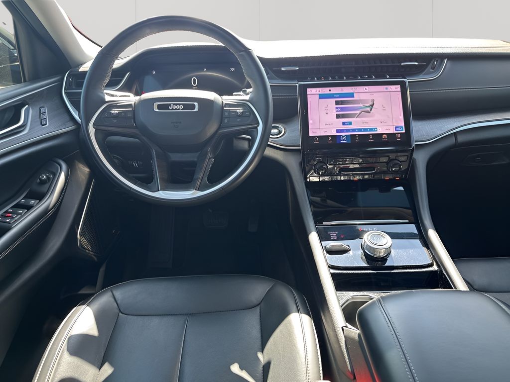 Used 2021 Silver Jeep Limited image 24