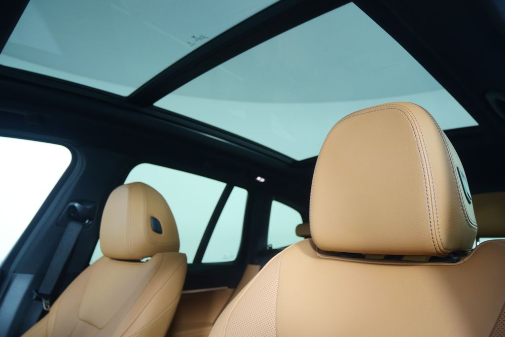 Thumbnail: 2024 BMW X3 - 11