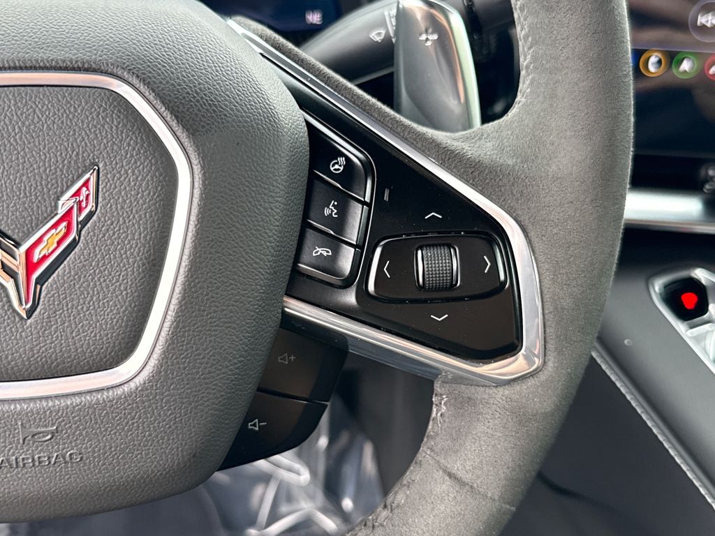 Certified Used 2021 White Chevrolet Stingray image 16