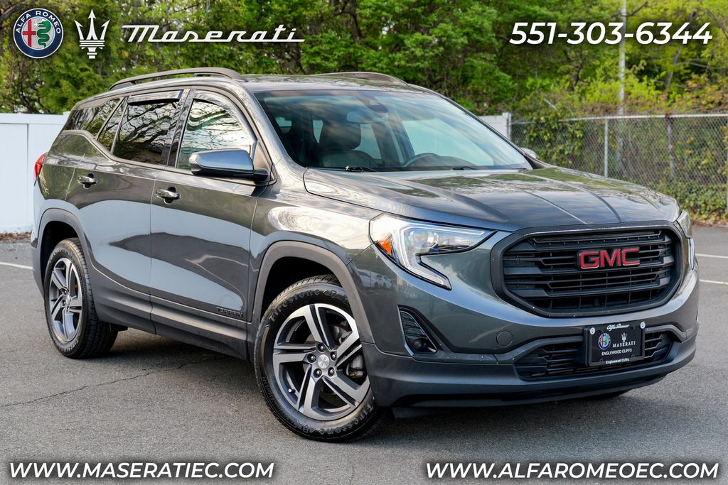 Graphite Gray Metallic 2021 GMC Terrain SLT AWD SUV / Crossover Four-Wheel Drive 9-Speed Automatic