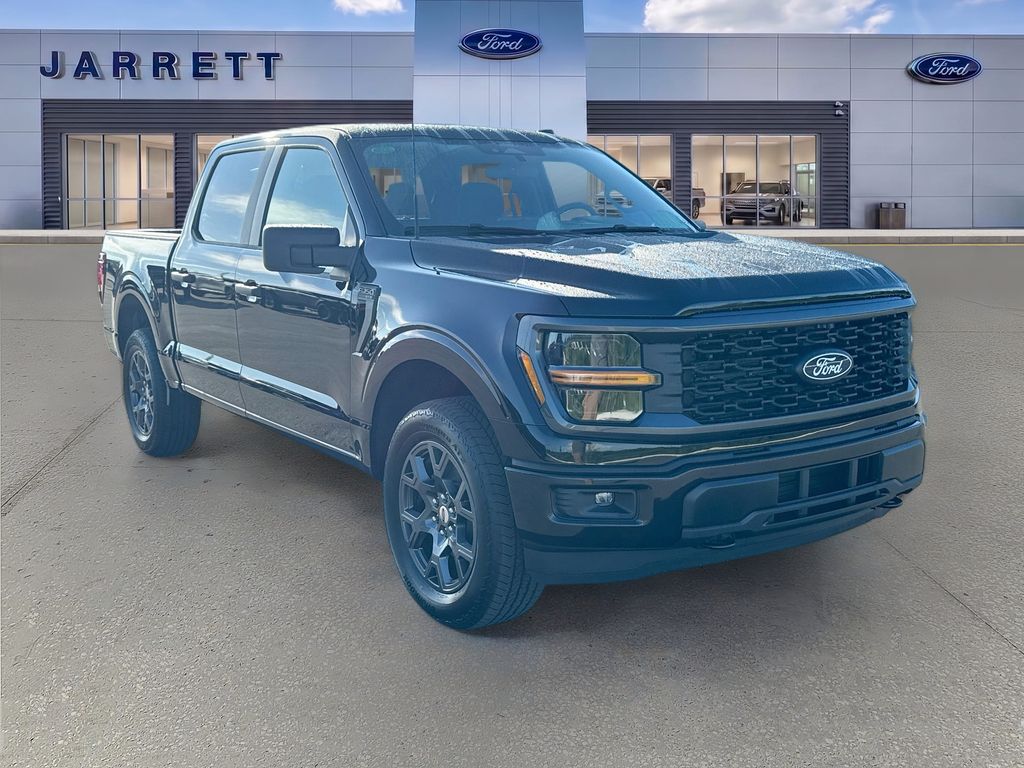 Agate Black Metallic 2026 Ford F-150 Pickup Truck Four-Wheel Drive Automatic