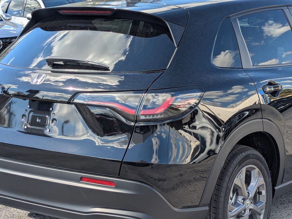 new 2026 Honda HR-V car, priced at $26,738