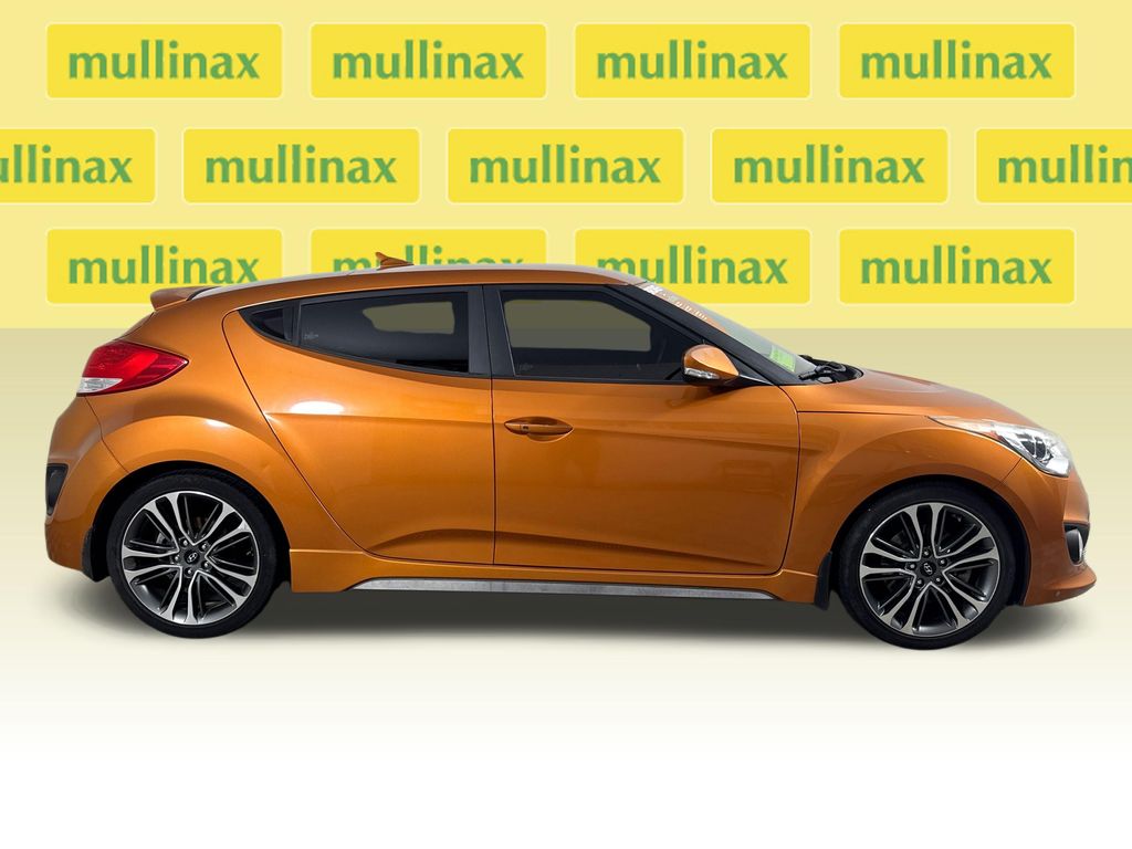 Used 2016 Orange Hyundai Turbo image 2