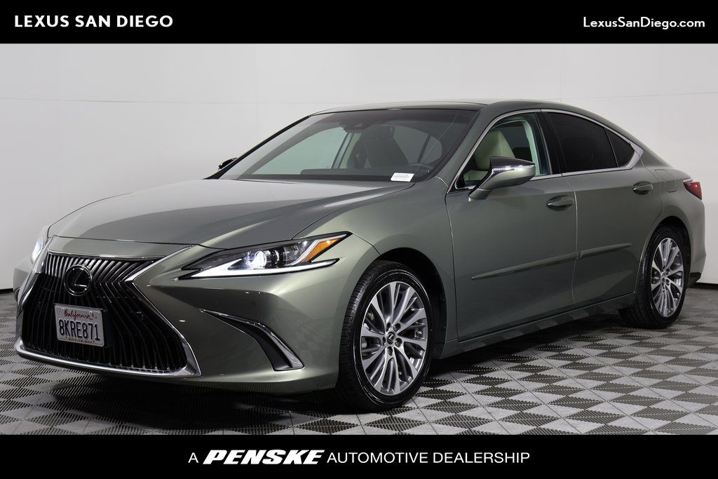 Thumbnail: 2019 Lexus ES - 1