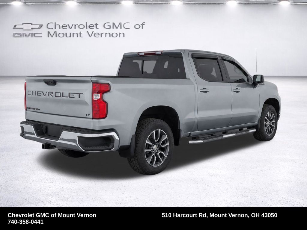 2023 Chevrolet Silverado 1500 LT - Image 4