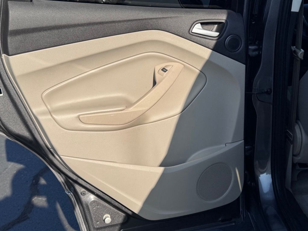 FordEscape24
