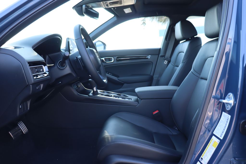 2025 Honda Civic Sport Touring 29