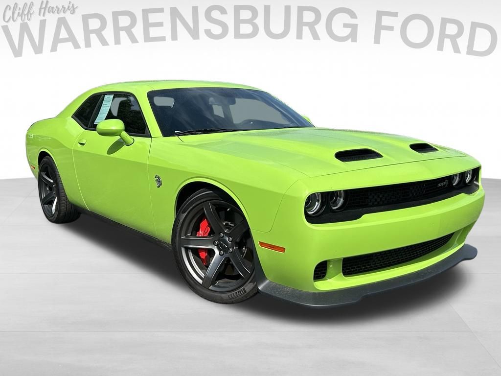 Green (Sublime Metallic Clearcoat) 2023 Dodge Challenger Coupe Rear-Wheel Drive 8-Speed Automatic
