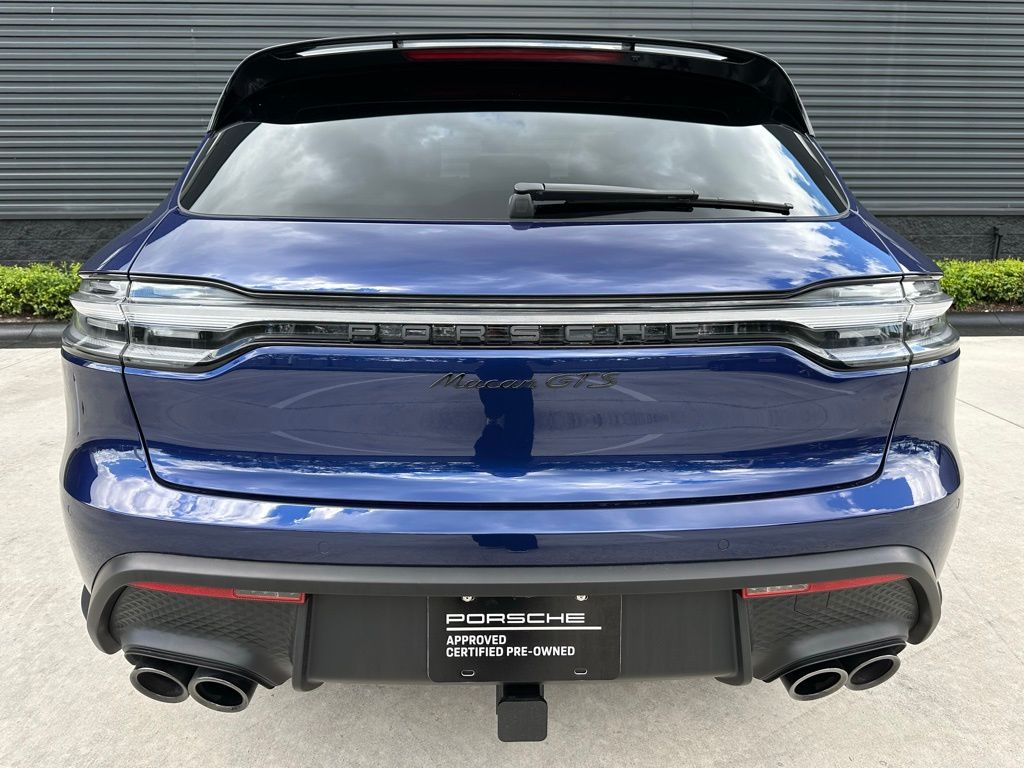 Thumbnail: 2025 Porsche Macan - 12
