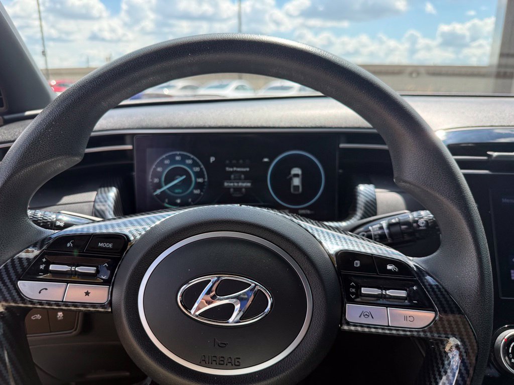 Thumbnail: 2022 Hyundai Santa Cruz - 22