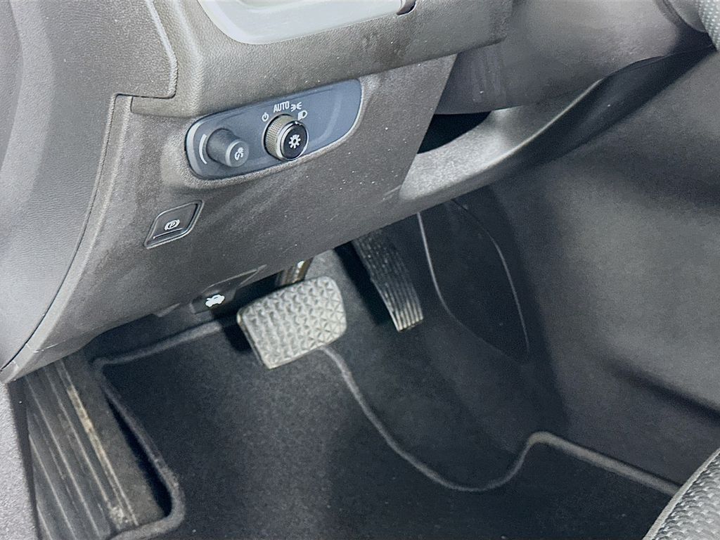 Thumbnail: 2024 GMC Terrain - 10