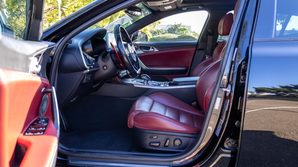 Used 2018 Kia Stinger GT2 4D Sedan