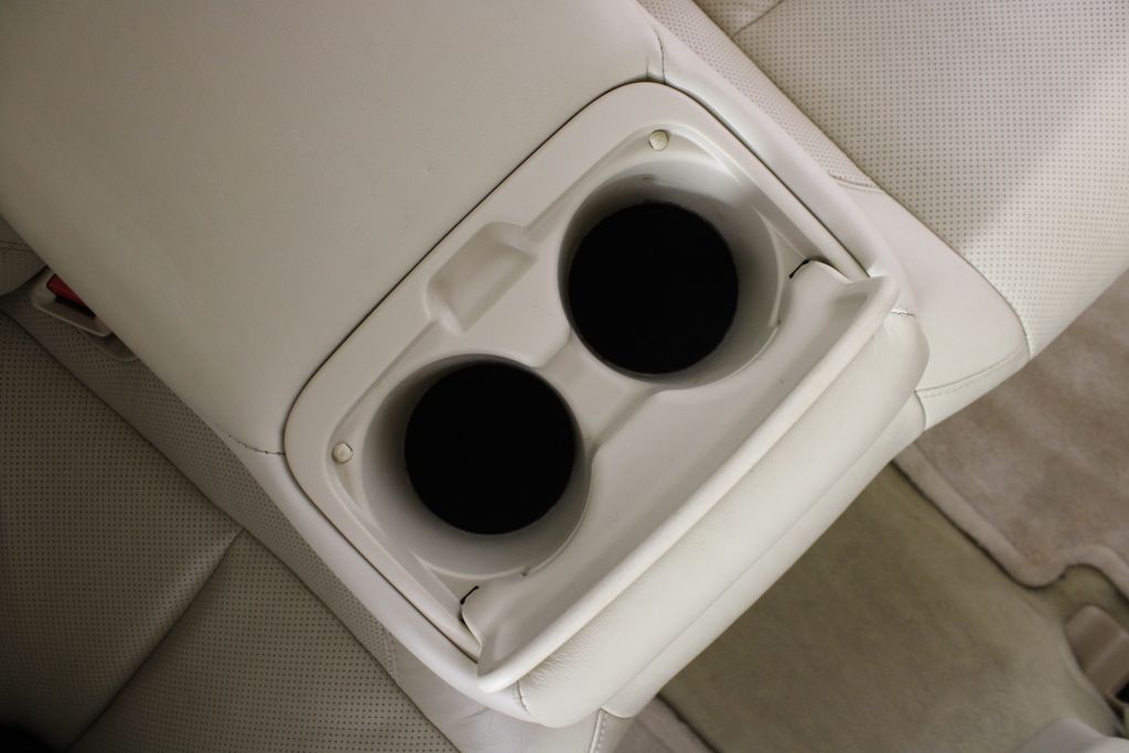 Used 2011 Lexus ES for sale in 