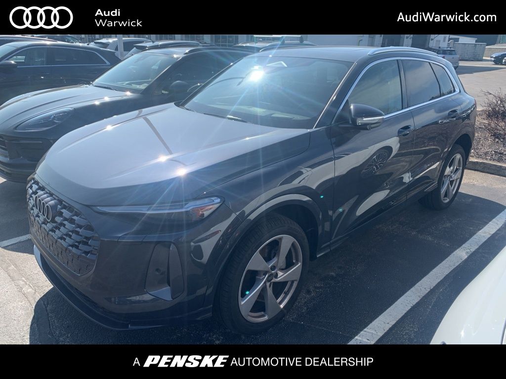 Thumbnail: 2025 Audi Q5 - 1