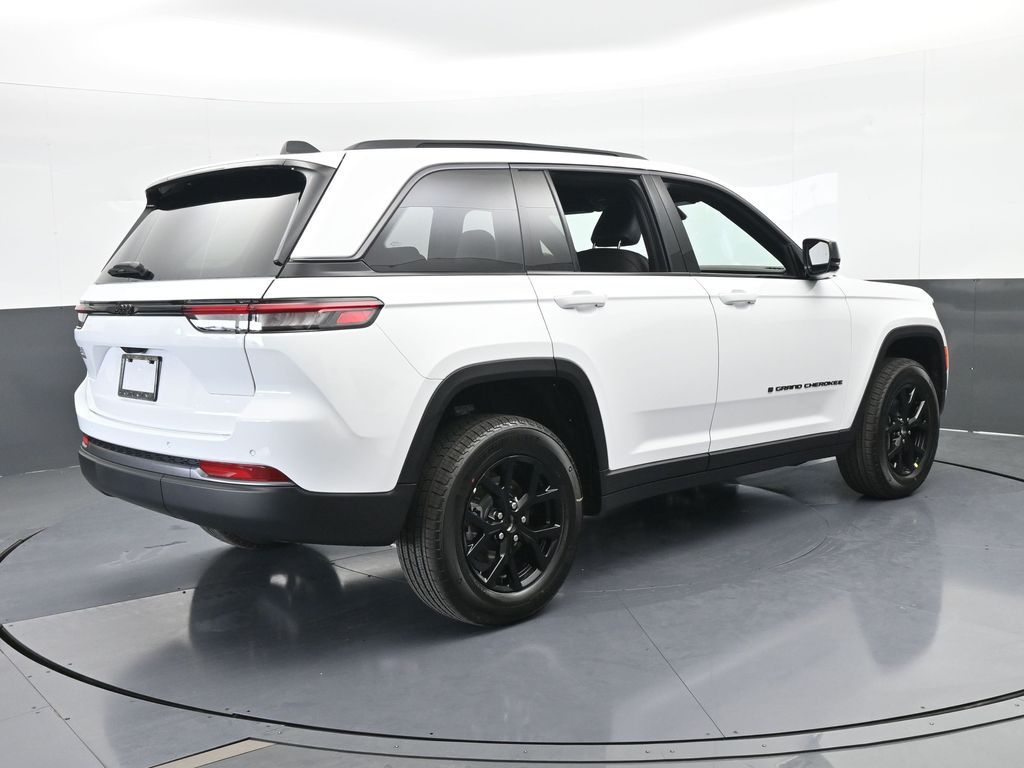 New 2026 Bright White Clearcoat Jeep Laredo image 6