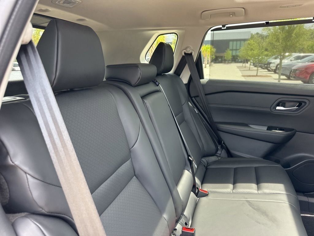 2025 Gun Metallic Nissan Rogue SV FWD SUV
