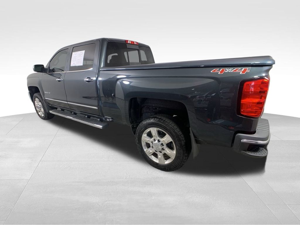 2017 Chevrolet Silverado 2500HD LTZ 4