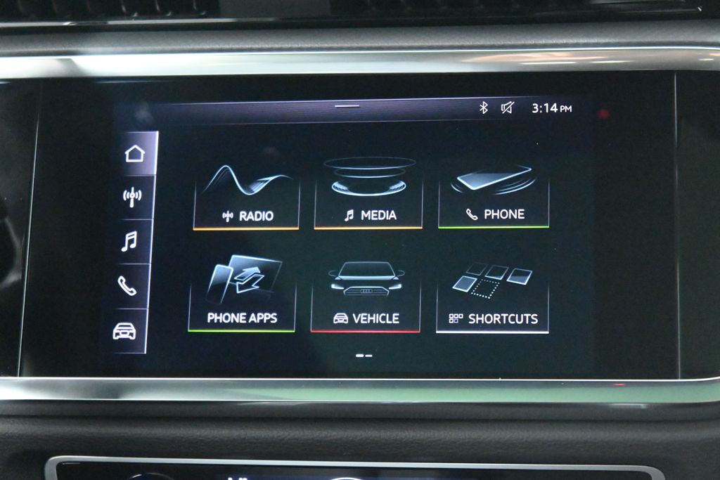 Thumbnail: 2021 Audi Q3 - 20