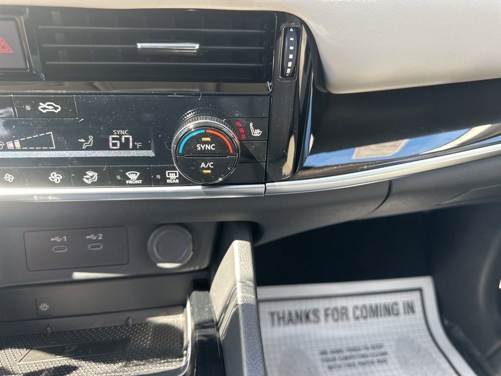 2025 Everest White Pearl Nissan Rogue SL FWD SUV