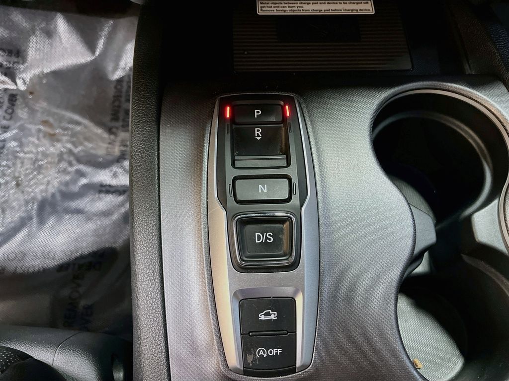 Used 2023 Silver Honda RTL-E image 17