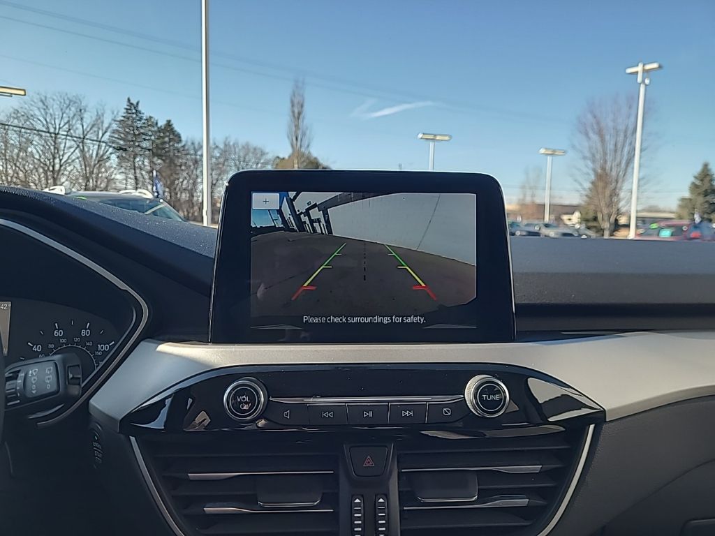 used 2022 Ford Escape car, priced at $17,034