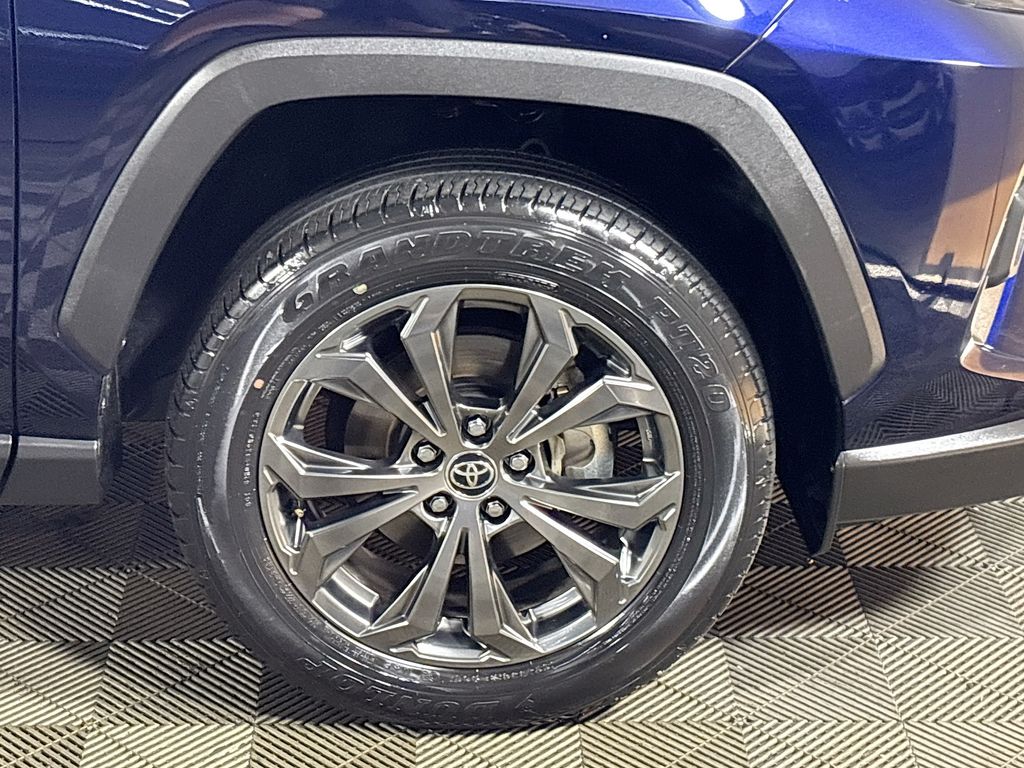 2023 Toyota RAV4 Hybrid XLE Premium
